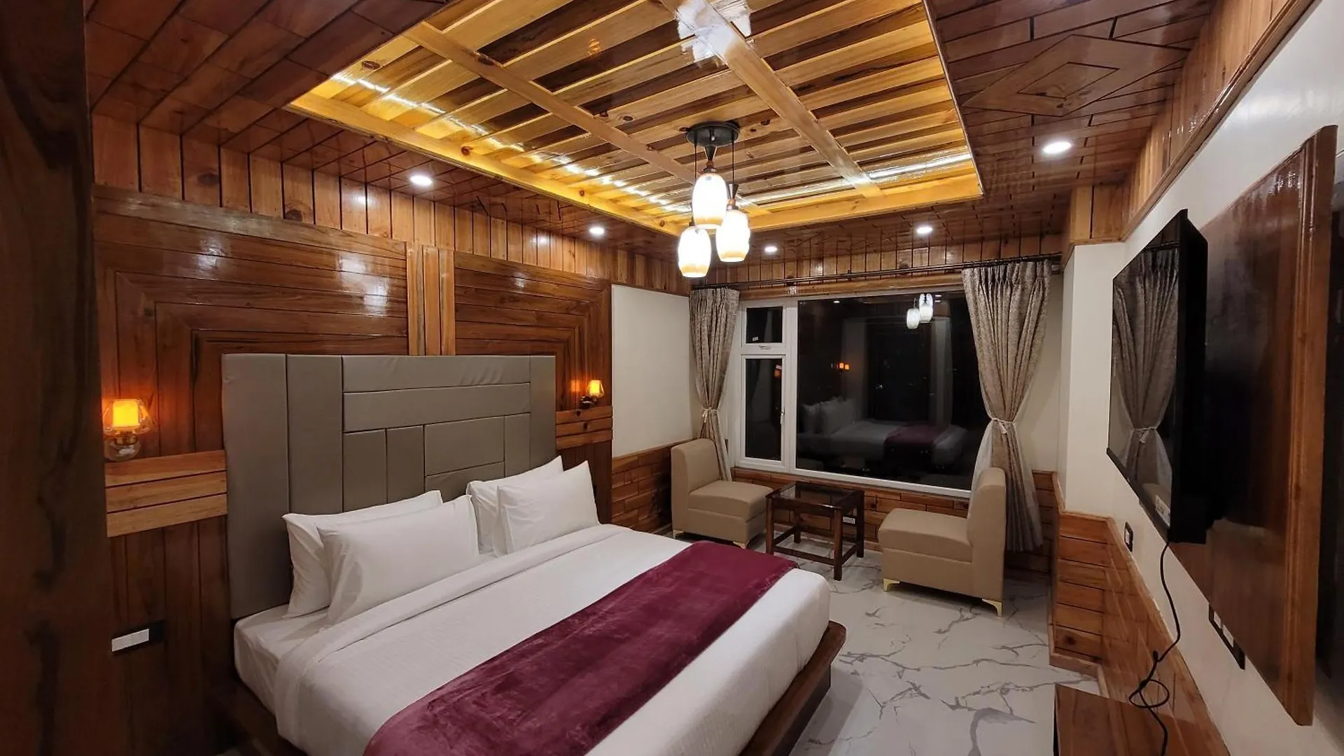 Faagu Peaks Hotel Shimla 3*,  India