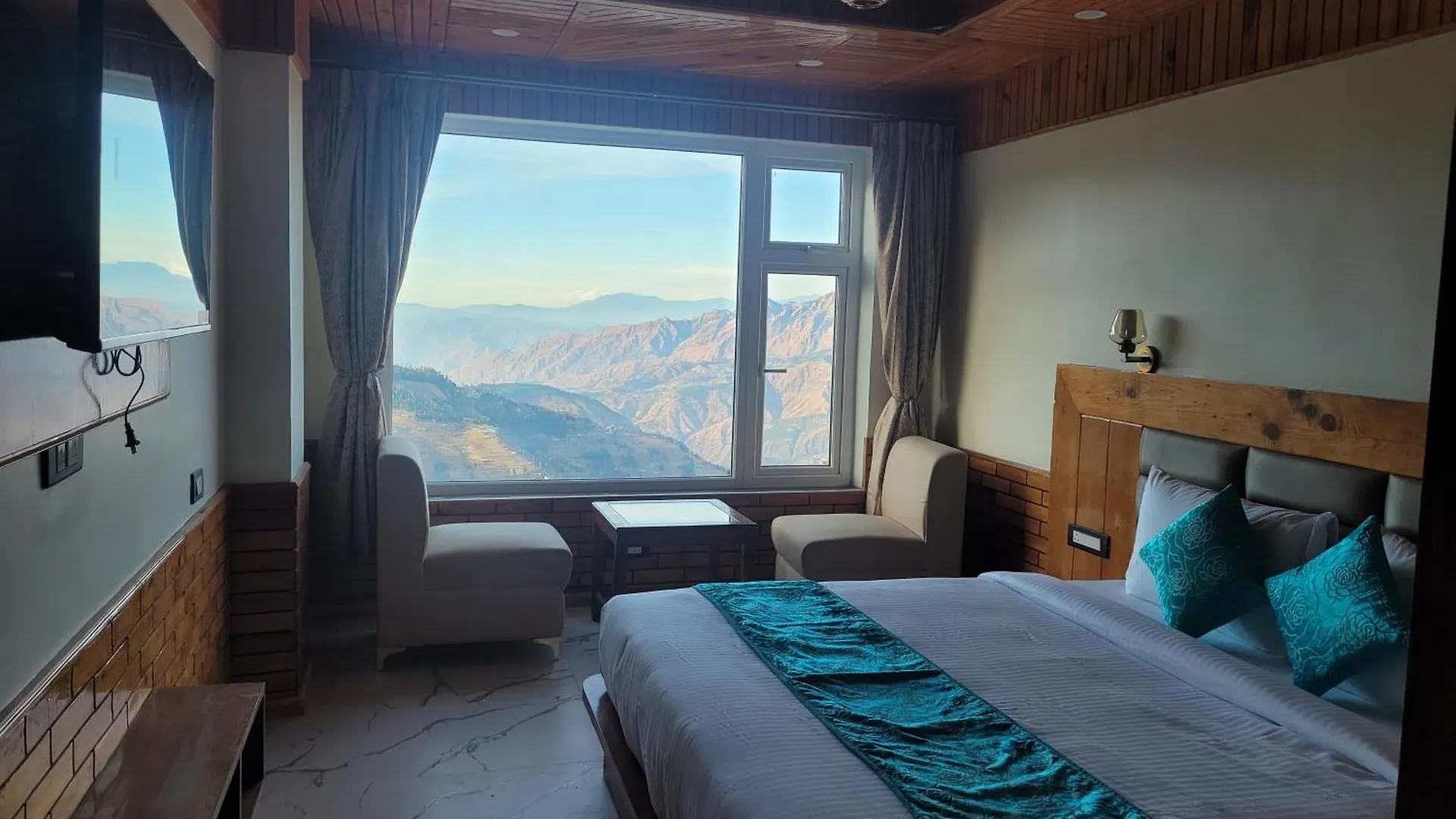 Faagu Peaks Hotel Shimla