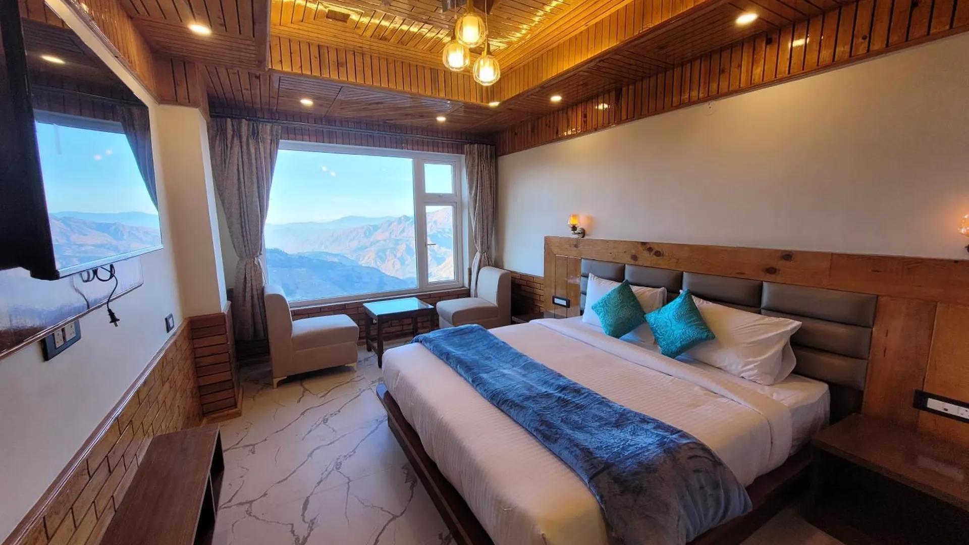 ***  Faagu Peaks Hotel Shimla India
