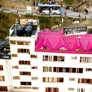 Hotel Auckland And Restaurant Near Mall Road, Shimla