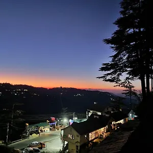 Hotel Pineview, Shimla