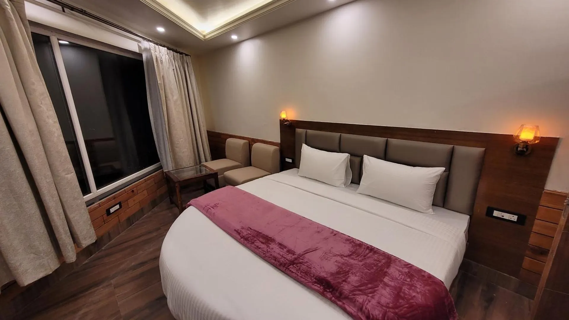 Faagu Peaks Hotel Shimla 3*,  India